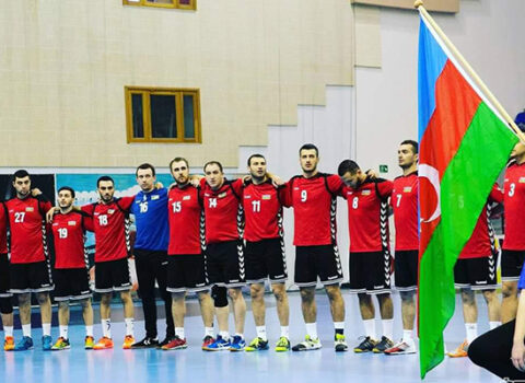 Nazirə şikayət edən 14 idmançı qovuldu – FOTO