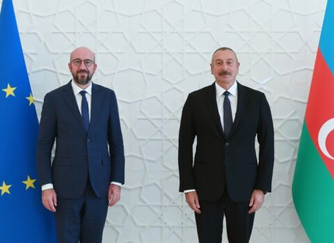 Aİ Şurasının Prezidenti İlham Əliyevə ZƏNG ETDİ