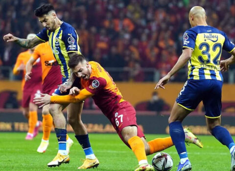 “Galatasaray” “Fenerbahçe”ni 3:0 məğlub etdi