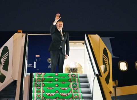 Prezident İlham Əliyevin Türkmənistana səfəri başa çatdı