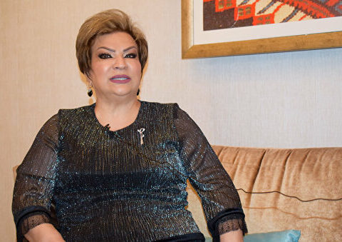 Afaq Bəşirqızı həyat yoldaşı ilə toyda – FOTOLAR