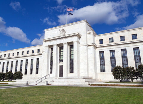 Dollarla bağlı QƏRAR: FED uçot dərəcəsini ARTIRDI