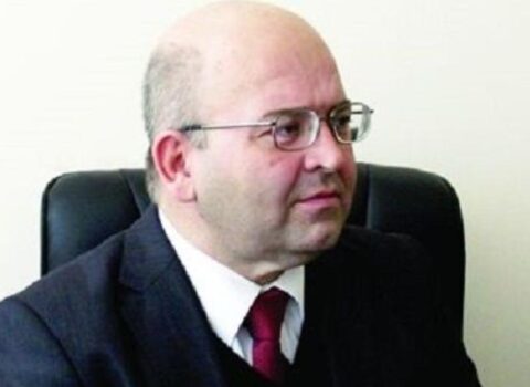 Rüstəm Məmmədov: “Azərbaycan Laçın dəhlizini bağlaya bilər”