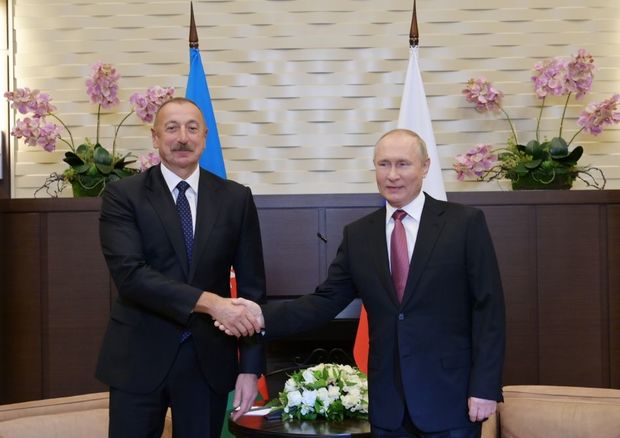 İlham Əliyev və Vladimir Putin arasında telefon danışığı OLDU - ƏTRAFLI