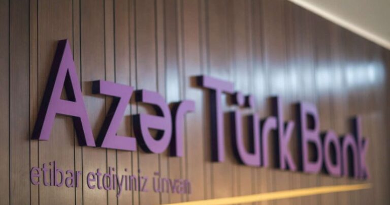 Tanınmış yazıçı “Azər Türk Bank”dan şikayət etdi – “Adamı elə incidirlər, elementar qanunları bilmirlər…” Tanınmış yazıçı “Azər Türk Bank”dan şikayət etdi – “Adamı elə incidirlər, elementar qanunları bilmirlər…”