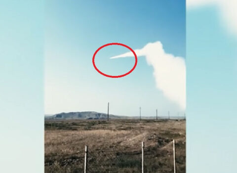 44 günlük müharibədə Mingəçevirə atılan “Smerç” raketinin vurulma anı – ANBAAN VİDEO