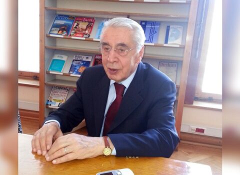 Türkiyənin keçmiş daxili işlər naziri vəfat etdi