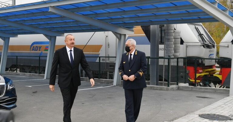 Prezident yeni Biləcəri lokomotiv deposunun açılışında iştirak etdi Prezident yeni Biləcəri lokomotiv deposunun açılışında iştirak etdi