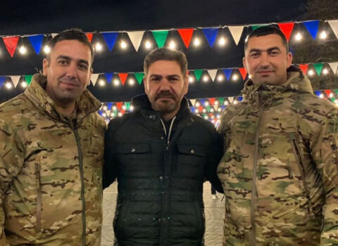“Kurtlar Vadisi”nin məşhur aktyoru “Zəfər” yarmarkasında – FOTO