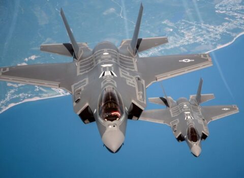 Pentaqon 30 milyard dollarlıq F-35 qırıcıları alır