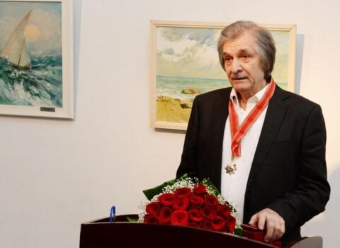 Prezident Xalq rəssamını TƏLTİF ETDİ