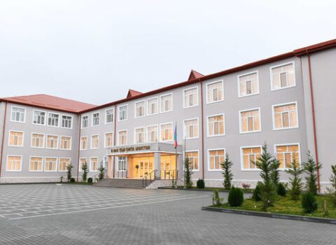 Prezidentlə xanımı İsmayıllıda 6 saylı tam orta məktəbin AÇILIŞINI ETDİLƏR