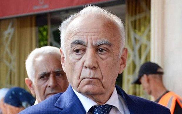 “Vəziyyəti ağırlaşan” Hacıbala Abutalıbov: “Qaxda dincəlirəm” “Vəziyyəti ağırlaşan” Hacıbala Abutalıbov: “Qaxda dincəlirəm”
