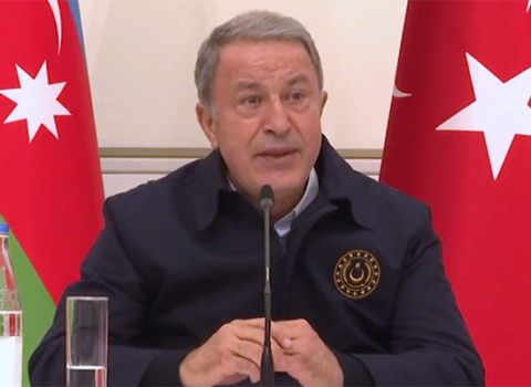 Hulusi Akar şəhid Valeh Məmiyevdən danışarkən kövrəldi –  VİDEO