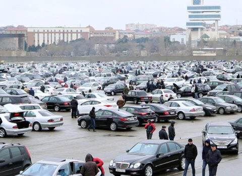 Maşını necə qeydiyyatdan keçirməli?