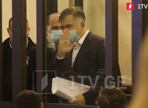 Saakaşvili məhkəməni yarımçıq tərk etdi – YENİLƏNİB