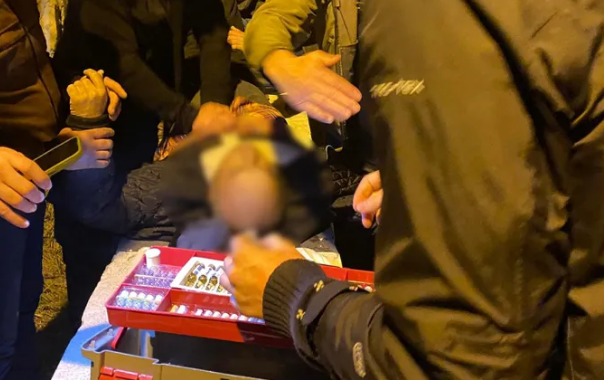 Gürcüstanda həbsxana önündə aksiya: soydaşımız öldü Gürcüstanda həbsxana önündə aksiya: soydaşımız öldü