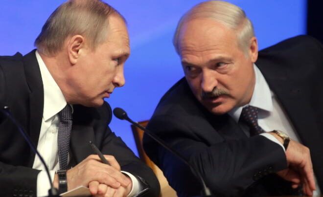 Lukaşenko və Putin arasında telefon danışığı baş tutdu Lukaşenko və Putin arasında telefon danışığı baş tutdu