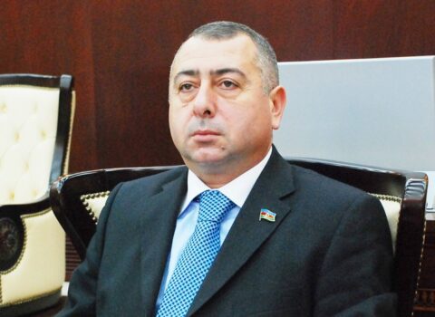 “Dələduz, nüfuzu olmayan adam Azərbaycanda 3 dəfə deputat ola bilərdi?” – Cəbrayılovun xanımı
