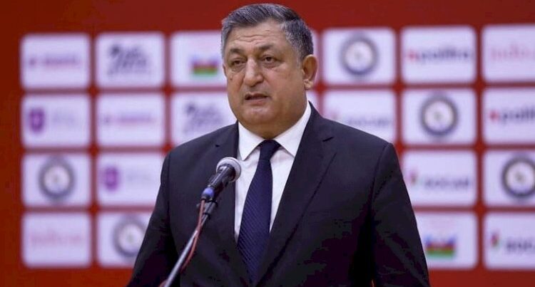 İşdən çıxarılan nazir müavini: “Prezidentimizin quluyam…” İşdən çıxarılan nazir müavini: “Prezidentimizin quluyam…”