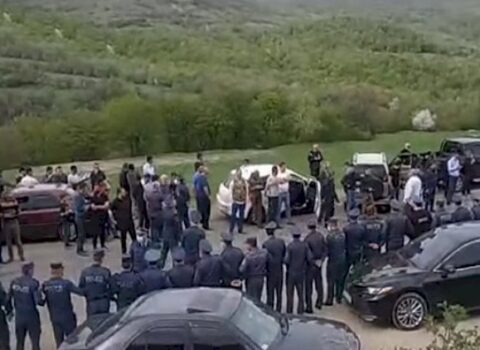 Ermənistanın müdafiə naziri Gorus-Qafan yolunda İNSİDENTLƏ ÜZLƏŞDİ