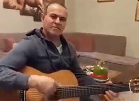 Şəhid polkovnikin ifası hər kəsi duyğulandırdı – “Nə bəxtiyardıq” – VİDEO