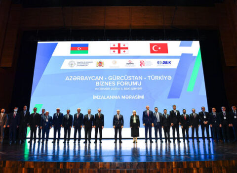 Mikayıl Cabbarovdan Azərbaycan-Gürcüstan-Türkiyə Biznes Forumu ilə bağlı paylaşım – FOTO