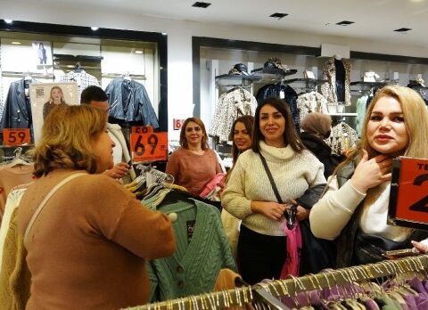 İranlılar Vanda kef edir: 10 dollara otel, 2 dollara yemək… – ƏTRAFLI