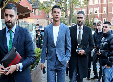 Ronaldonun qeyri-adi mühafizəçiləri