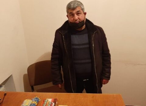 Şamaxı və Qaxda pirotexniki vasitələr satan şəxslər saxlanıldı
