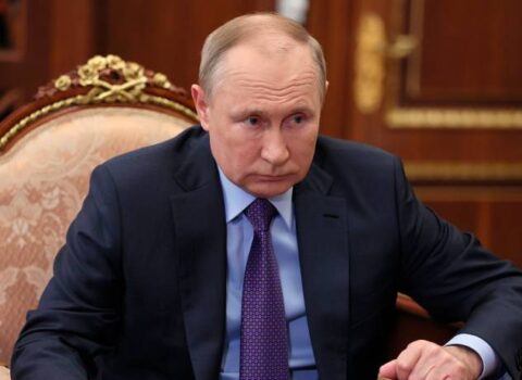 “Sərhəddəki vəziyyət narahatlıq doğurur” – Putin
