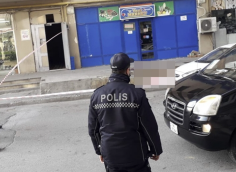 Bakıda qadın özünü binadan ataraq öldürdü – FOTO