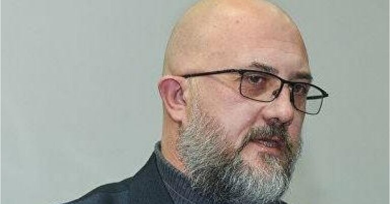 “Ermənilər Rusiyanın bütün gücünü hiss edəcək” – Mixaylov “Ermənilər Rusiyanın bütün gücünü hiss edəcək” – Mixaylov