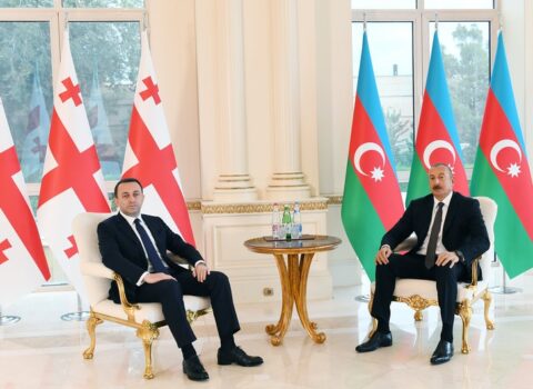 İrakli Qaribaşvili Azərbaycan Prezidentinə zəng etdi