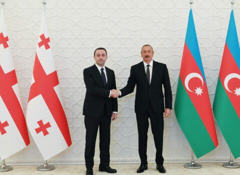 Gürcüstanın Baş naziri Azərbaycan liderini TƏBRİK ETDİ