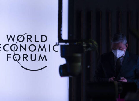 Davos İqtisadi Forumu təxirə salındı