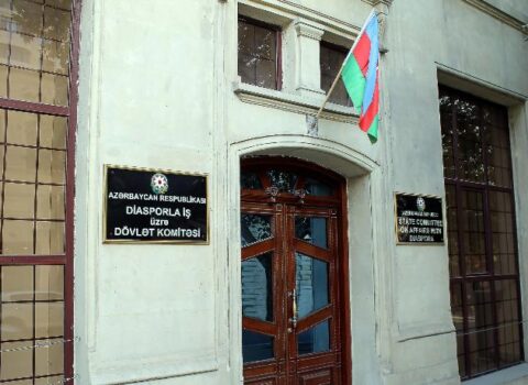 Çirkab suları daşıyan şirkət Komitəyə Azərbaycan bayraqları satacaq – ŞÜBHƏLİ MƏQAMLAR