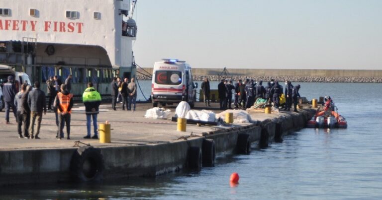 Türkiyədə dənizə yıxılan azərbaycanlı gəmiçinin nəşi tapıldı Türkiyədə dənizə yıxılan azərbaycanlı gəmiçinin nəşi tapıldı