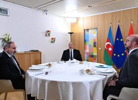 Brüssel görüşünün həlledici təsiri olacaqmı? – Pritçindən AÇIQLAMA