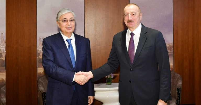 Tokayev İlham Əliyevi TƏBRİK ETDİ Tokayev İlham Əliyevi TƏBRİK ETDİ