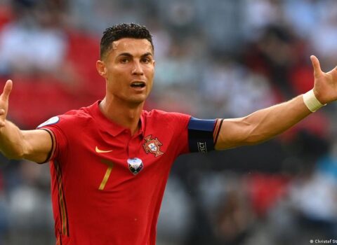 Hindistanda Ronaldoya heykəl qoyuldu – FOTO