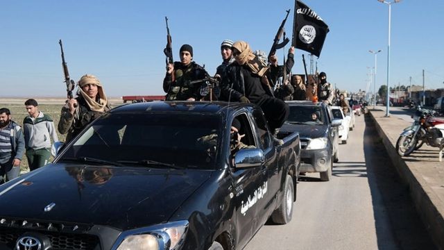 İŞİD terrorçuları Suriyada həbsxanadan qaçdı