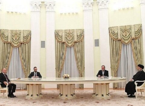 İran prezidenti Putinlə görüşdə bir sözü 4 dəfə təkrar etdi – VİDEO