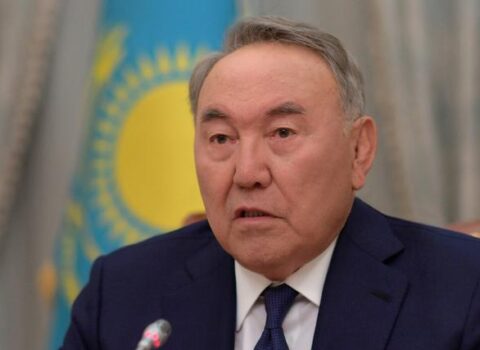 “Putin öz sözünün ağasıdır” – Nazarbayev