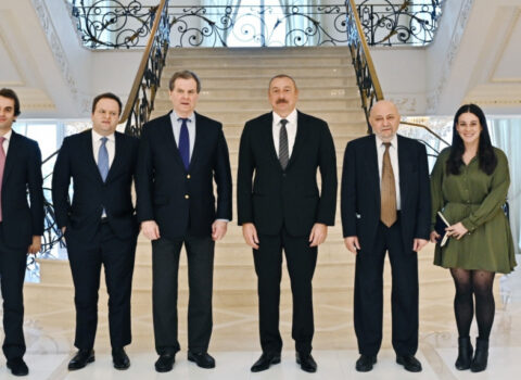 Prezident İlham Əliyev Amerika Yəhudi Komitəsinin icraçı direktorunu qəbul etdi – FOTO