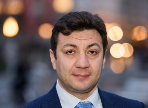 “Azərbaycanın dövlət başçısı Ukraynanın yanında olduğunu bir daha sübuta yetirdi” – Keçmiş səfir İlham Əliyevin Ukraynaya səfərini şərh etdi