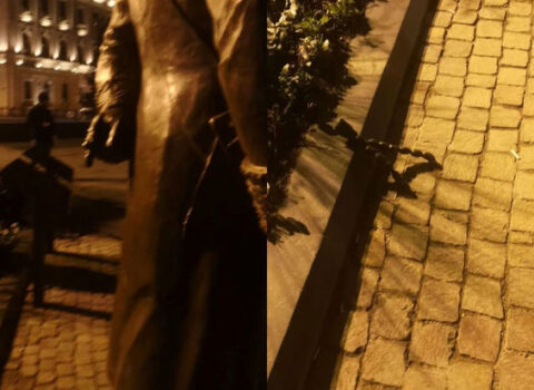 Hacı Zeynalabdin Tağıyevin heykəli zədələndi – FOTO