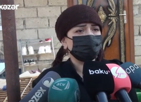 “Onları iki gündür tanıyıram, oğlanın adını bilmirəm” – Nişanlanan azyaşlı qızın anası