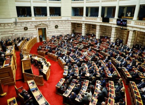 Yunanıstanda eynicinslilərin nikahı qanuniləşdiriləcək