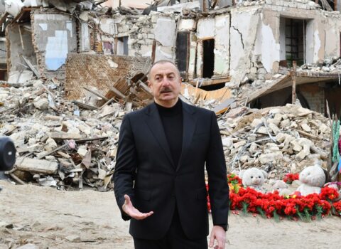 “Sarkisyan və Koçaryan Xankəndidən qorxaqcasına, dovşan kimi qaçmışdılar” – Ali Baş Komandan